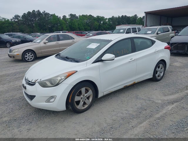 Продажа на аукционе авто 2012 Hyundai Elantra Gls, vin: 5NPDH4AE3CH063063, номер лота: 44891286