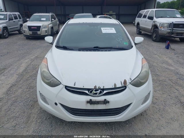 Продажа на аукционе авто 2012 Hyundai Elantra Gls, vin: 5NPDH4AE3CH063063, номер лота: 44891286