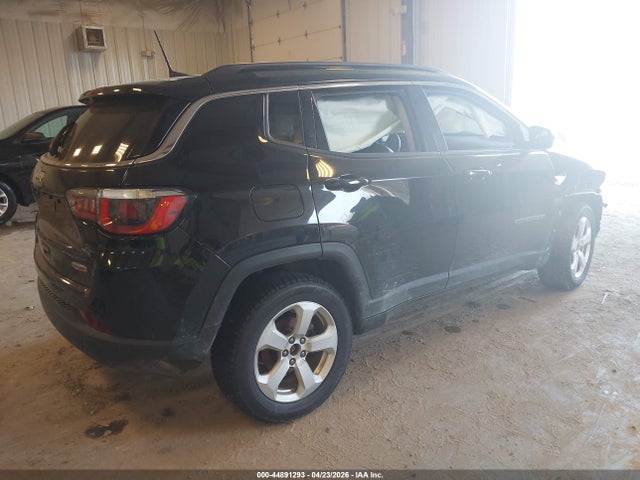 2020 Jeep Compass Latitude 4x4 მანქანა იყიდება აუქციონზე, vin: 3C4NJDBB7LT139106, აუქციონის ნომერი: 44891293