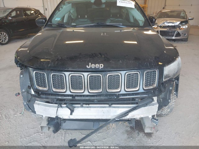2020 Jeep Compass Latitude 4x4 მანქანა იყიდება აუქციონზე, vin: 3C4NJDBB7LT139106, აუქციონის ნომერი: 44891293
