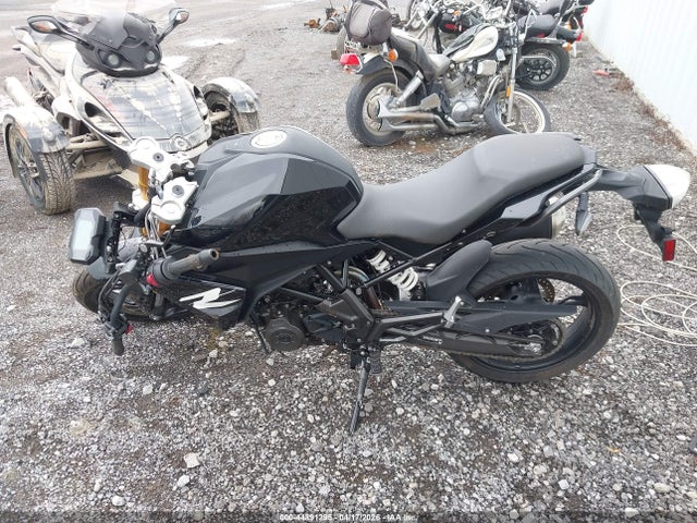 44891295 :رقم المزاد ، WB30G4306RRA89295 vin ، 2024 Bmw G310 R مزاد بيع