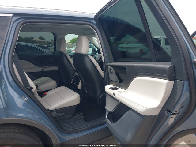 2025 Lincoln Aviator Premiere მანქანა იყიდება აუქციონზე, vin: 5LM5J6XC9SGL33676, აუქციონის ნომერი: 44891307