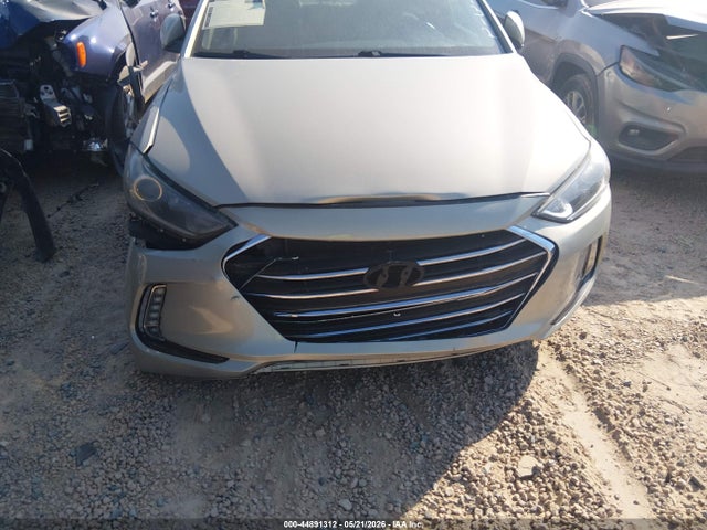 2017 Hyundai Elantra Se მანქანა იყიდება აუქციონზე, vin: KMHD84LF8HU165778, აუქციონის ნომერი: 44891312