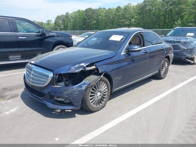 Продаж на аукціоні авто 2015 Mercedes-benz C 300 Luxury 4matic, vin: 55SWF4KB2FU034514, номер лоту: 44891317