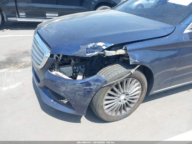 Продаж на аукціоні авто 2015 Mercedes-benz C 300 Luxury 4matic, vin: 55SWF4KB2FU034514, номер лоту: 44891317