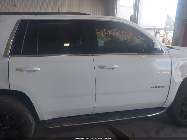 Aukcja sprzedaży 2017 Gmc Yukon Slt, vin: 1GKS2BKC6HR296885, numer aukcji: 44891320