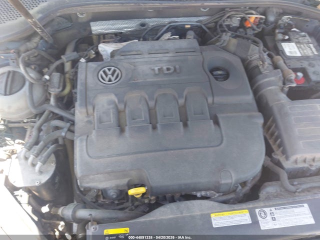 Aukcja sprzedaży 2015 Volkswagen Golf Tdi S 4-door, vin: 3VW2A7AU6FM024967, numer aukcji: 44891338