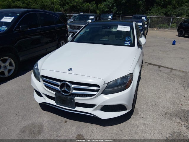 2016 Mercedes-benz C 300 Luxury/sport მანქანა იყიდება აუქციონზე, vin: 55SWF4JB6GU144419, აუქციონის ნომერი: 44891357