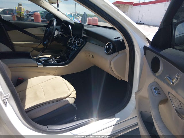 2016 Mercedes-benz C 300 Luxury/sport მანქანა იყიდება აუქციონზე, vin: 55SWF4JB6GU144419, აუქციონის ნომერი: 44891357