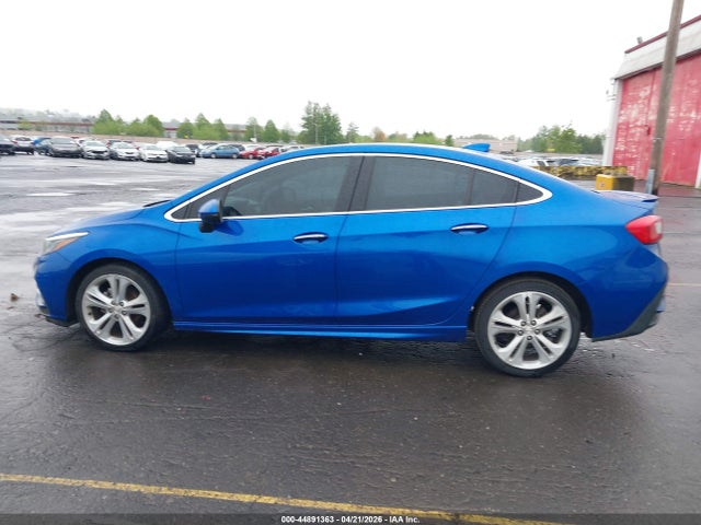 1G1BG5SM2G7302398 Chevrolet Cruze Premier Auto