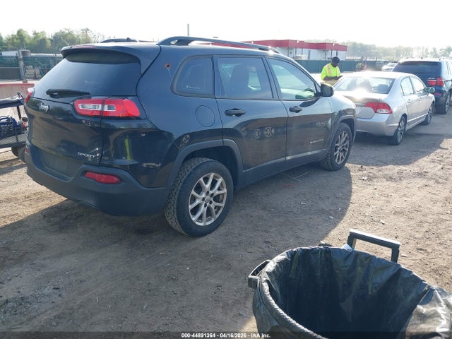 2015 Jeep Cherokee Sport მანქანა იყიდება აუქციონზე, vin: 1C4PJLAB1FW721253, აუქციონის ნომერი: 44891364