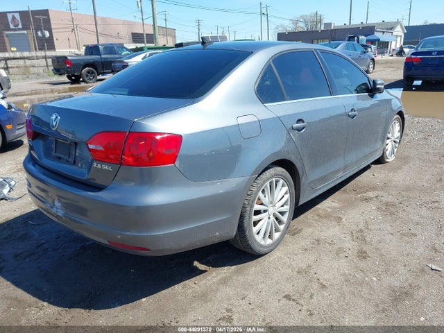 2011 Volkswagen Jetta 2.5l Sel მანქანა იყიდება აუქციონზე, vin: 3VWGX7AJ5BM329056, აუქციონის ნომერი: 44891370