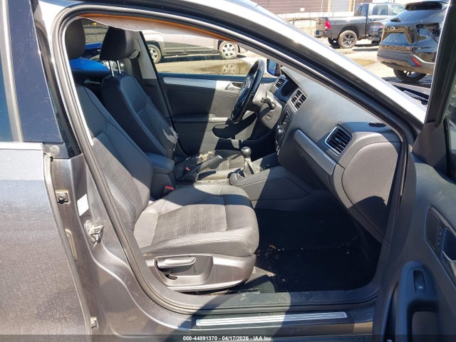 2011 Volkswagen Jetta 2.5l Sel მანქანა იყიდება აუქციონზე, vin: 3VWGX7AJ5BM329056, აუქციონის ნომერი: 44891370