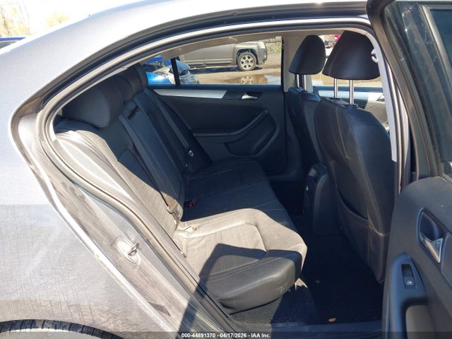 2011 Volkswagen Jetta 2.5l Sel მანქანა იყიდება აუქციონზე, vin: 3VWGX7AJ5BM329056, აუქციონის ნომერი: 44891370