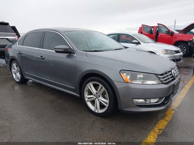 Продажа на аукционе авто 2014 Volkswagen Passat 2.0l Tdi Sel Premium, vin: 1VWCN7A39EC045344, номер лота: 44891398