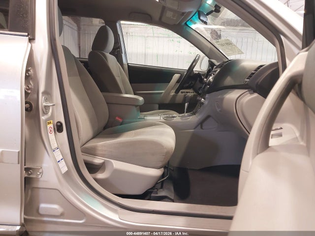 Aukcja sprzedaży 2013 Toyota Highlander Base Plus V6, vin: 5TDBK3EH0DS269184, numer aukcji: 44891407