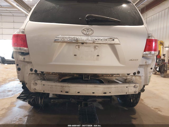 Aukcja sprzedaży 2013 Toyota Highlander Base Plus V6, vin: 5TDBK3EH0DS269184, numer aukcji: 44891407