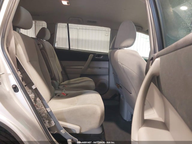 Aukcja sprzedaży 2013 Toyota Highlander Base Plus V6, vin: 5TDBK3EH0DS269184, numer aukcji: 44891407