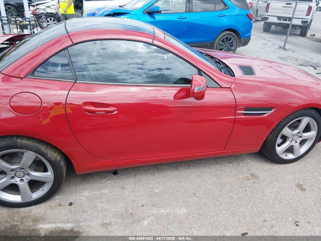 Продажа на аукционе авто 2012 Mercedes-benz Slk 250, vin: WDDPK4HA1CF034758, номер лота: 44891422