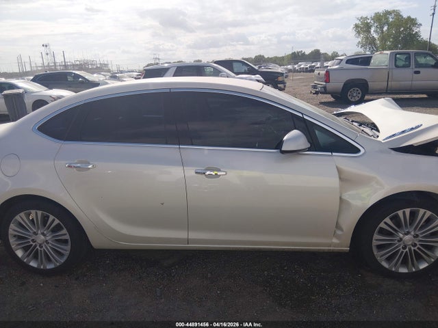 44891456 :رقم المزاد ، 1G4PP5SK8E4150763 vin ، 2014 Buick Verano مزاد بيع