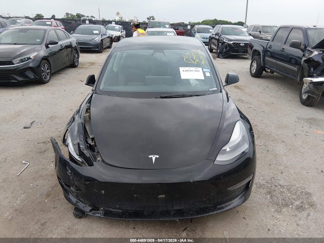 Tesla Model 3 Rear-wheel Drive 2022 5YJ3E1EA8NF368523 Image 12