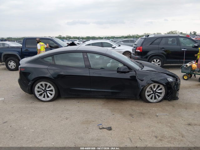 Tesla Model 3 Rear-wheel Drive 2022 5YJ3E1EA8NF368523 Image 13