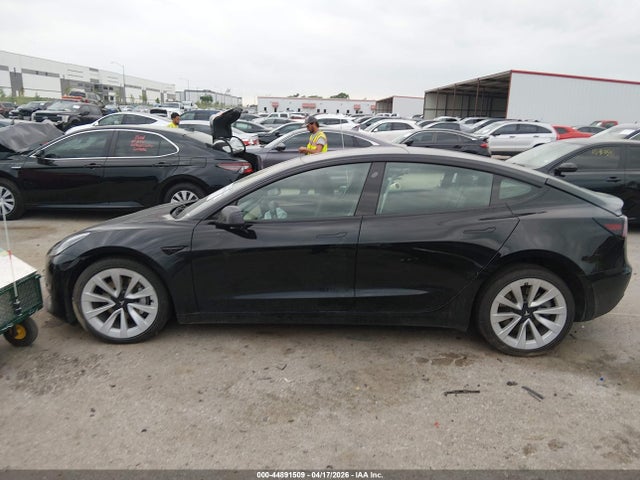 Tesla Model 3 Rear-wheel Drive 2022 5YJ3E1EA8NF368523 Image 14