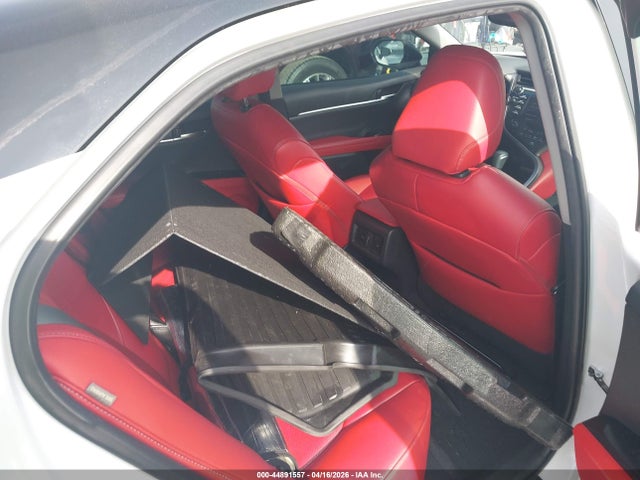 2019 TOYOTA CAMRY 4T1B61HK2KU218466 Photo 7