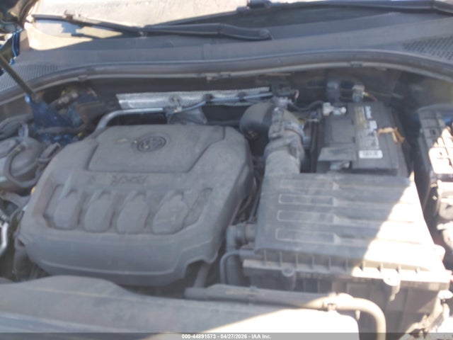 Продажа на аукционе авто 2019 Volkswagen Tiguan 2.0t Se/2.0t Sel/2.0t Sel R-line/2.0t Sel R-line Black, vin: 3VV2B7AX8KM026760, номер лота: 44891573