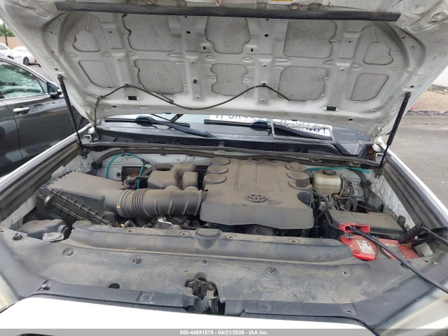 JTEBU5JR5E5178712 Toyota 4runner Sr5 Premium