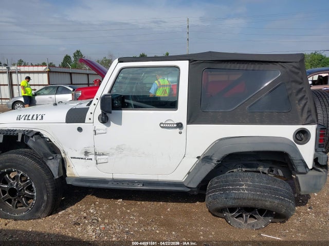 2015 Jeep Wrangler Willys Wheeler მანქანა იყიდება აუქციონზე, vin: 1C4AJWAG1FL756623, აუქციონის ნომერი: 44891591