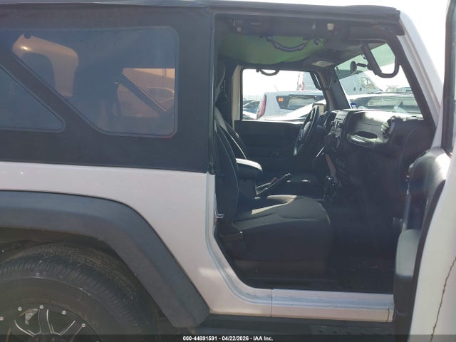 2015 Jeep Wrangler Willys Wheeler მანქანა იყიდება აუქციონზე, vin: 1C4AJWAG1FL756623, აუქციონის ნომერი: 44891591