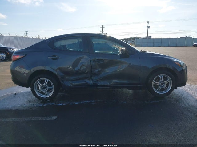 3MYDLBYV0HY151847 Toyota YARIS IA