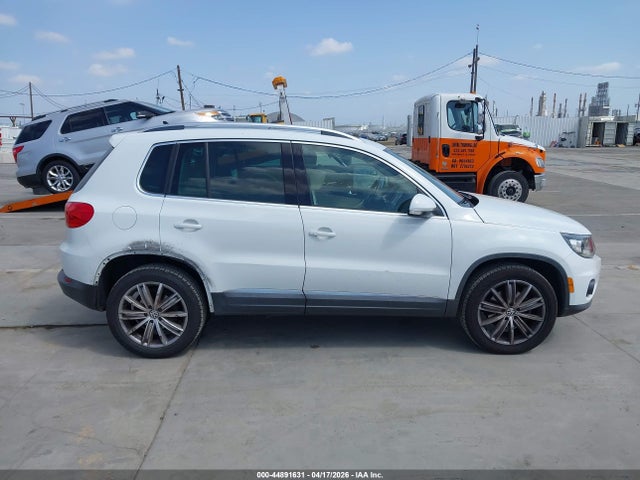 Aukcja sprzedaży 2016 Volkswagen Tiguan Se, vin: WVGAV7AX0GW501869, numer aukcji: 44891631