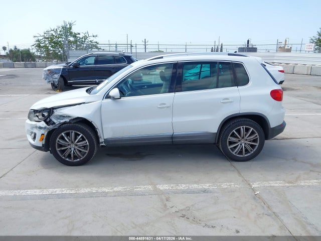 Aukcja sprzedaży 2016 Volkswagen Tiguan Se, vin: WVGAV7AX0GW501869, numer aukcji: 44891631