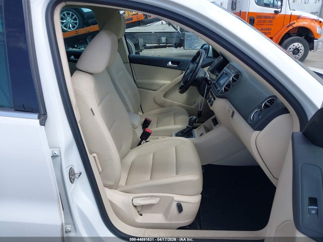 Aukcja sprzedaży 2016 Volkswagen Tiguan Se, vin: WVGAV7AX0GW501869, numer aukcji: 44891631