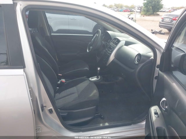 44891630 :رقم المزاد ، 3N1CN7AP7HL860577 vin ، 2017 Nissan Versa 1.6 Sv مزاد بيع