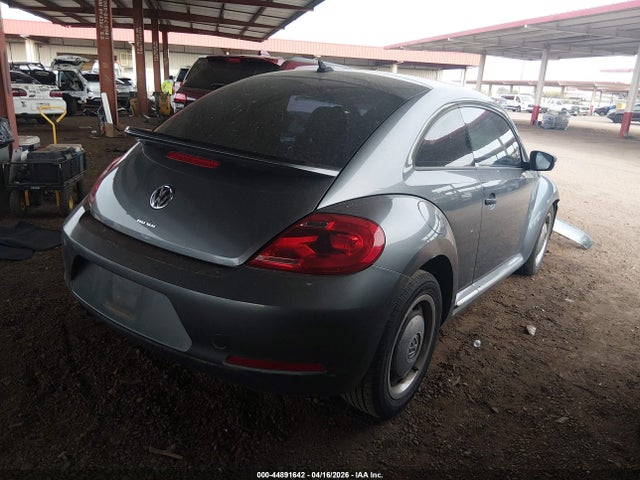 3VWF17ATXGM636678 Volkswagen Beetle 1.8t Classic