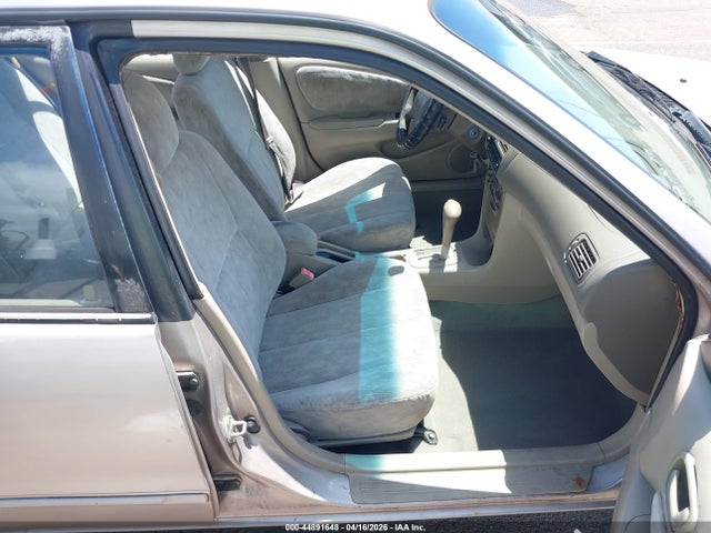 2000 Toyota Corolla Ve/ce/le მანქანა იყიდება აუქციონზე, vin: 1NXBR12E3YZ335279, აუქციონის ნომერი: 44891648