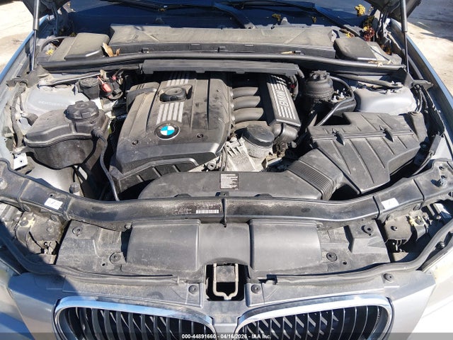 44891660 :رقم المزاد ، WBAPK7C56BF087067 vin ، 2011 Bmw 328 Xi مزاد بيع