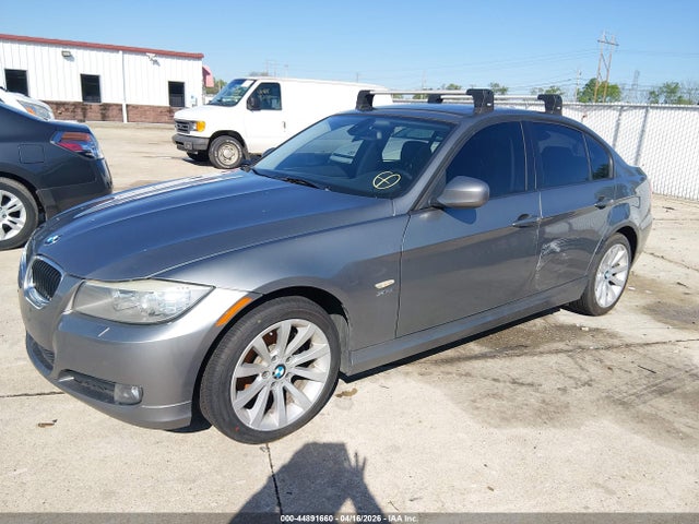 44891660 :رقم المزاد ، WBAPK7C56BF087067 vin ، 2011 Bmw 328 Xi مزاد بيع