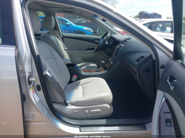 Продажа на аукционе авто 2011 Lexus Es 350, vin: JTHBK1EG2B2448809, номер лота: 44891664