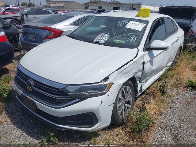 Продажа на аукционе авто 2024 Volkswagen Jetta 1.5t S, vin: 3VW5M7BU3RM045525, номер лота: 44891670