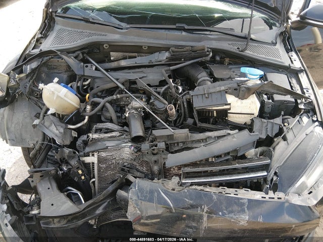 44891683 :رقم المزاد ، 3VW217AU3FM011562 vin ، 2015 Volkswagen Golf Tsi S 4-door مزاد بيع