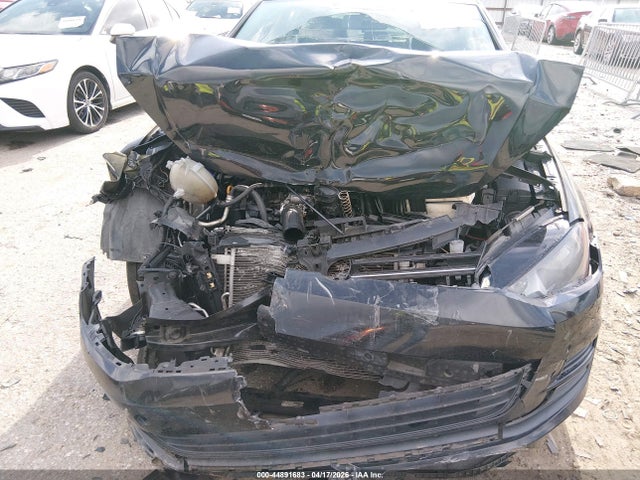44891683 :رقم المزاد ، 3VW217AU3FM011562 vin ، 2015 Volkswagen Golf Tsi S 4-door مزاد بيع