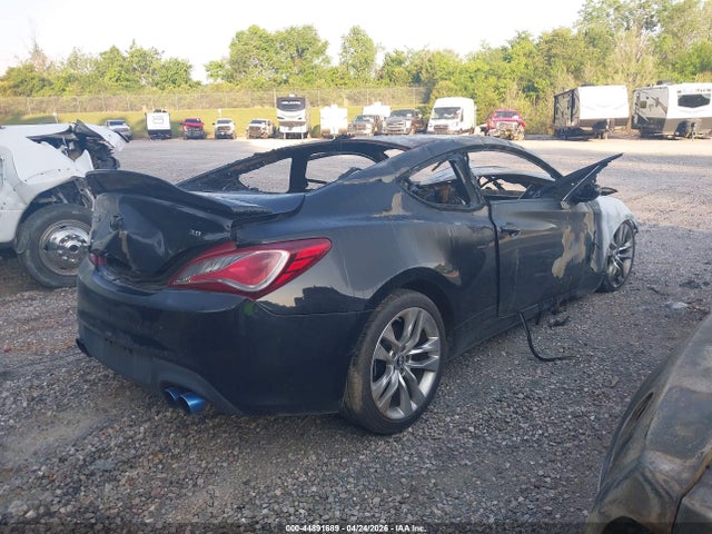 2015 Hyundai Genesis Coupe 3.8l/3.8 R-spec/3.8 Ult მანქანა იყიდება აუქციონზე, vin: KMHHU6KJ1FU123691, აუქციონის ნომერი: 44891689
