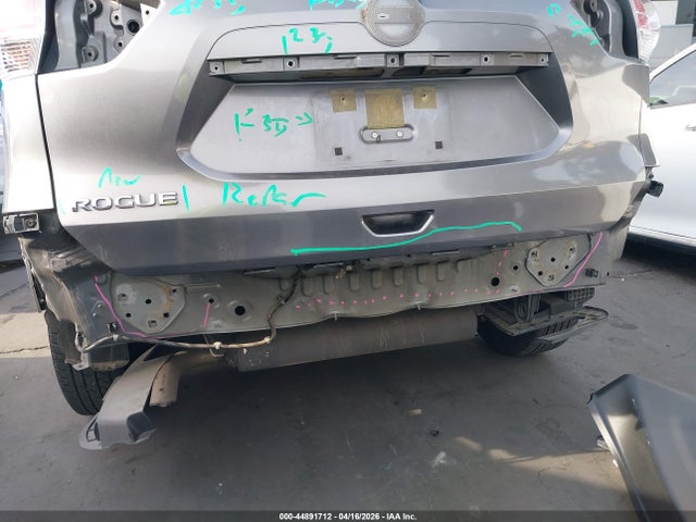 JN8AT2MT4GW022266 Nissan ROGUE S