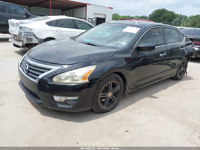 2014 Nissan Altima 2.5 S მანქანა იყიდება აუქციონზე, vin: 1N4AL3AP5EN241805, აუქციონის ნომერი: 44891721