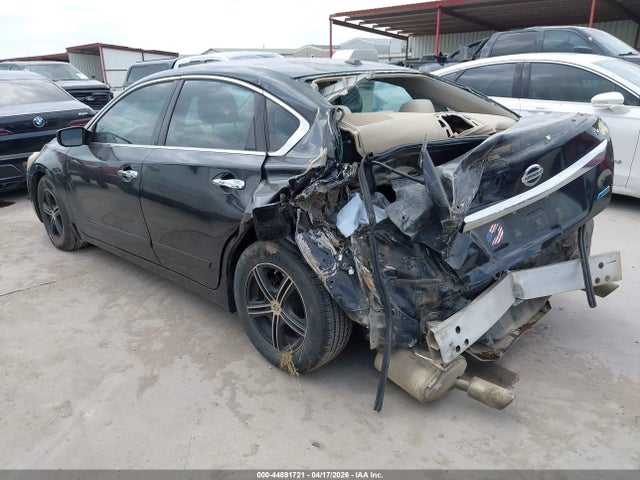 2014 Nissan Altima 2.5 S მანქანა იყიდება აუქციონზე, vin: 1N4AL3AP5EN241805, აუქციონის ნომერი: 44891721