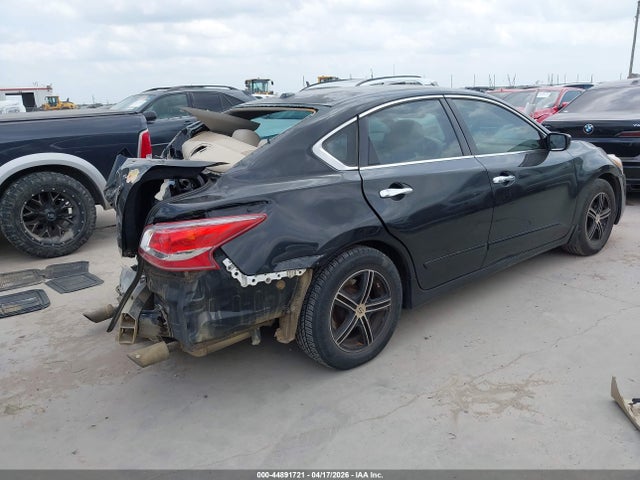 2014 Nissan Altima 2.5 S მანქანა იყიდება აუქციონზე, vin: 1N4AL3AP5EN241805, აუქციონის ნომერი: 44891721